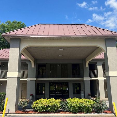 Super 8 By Wyndham Decatur/Lithonia/Atl Area Motel Dış mekan fotoğraf