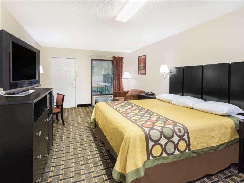 Super 8 By Wyndham Decatur/Lithonia/Atl Area Motel Dış mekan fotoğraf